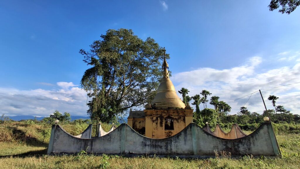 Speaking Burmese in Assam: Notes from the Trans-Patkai Borderlands 2 1000175500.jpg